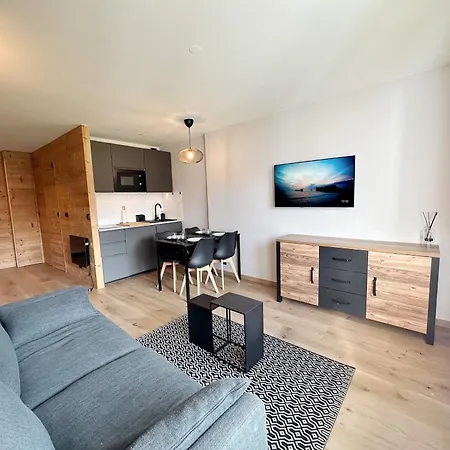Moderne Avec Parking Prive Pres Du Centre - Fr-1-624-71 Διαμέρισμα